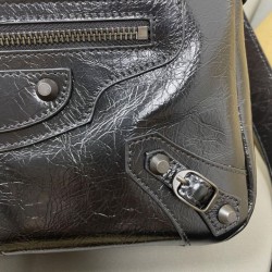 Premium Replica Balenciaga Le City classic shoulder bag black Knockoff