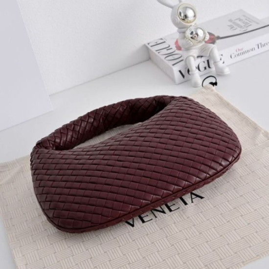 AAAAA Replica Bottega Veneta Intrecciato Medium Crossbody Bag in Burgundy Fake Clone