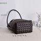 AAAAA Replica Bottega Veneta Andiamo Small Bucket Bag in Burgundy Fake Clone