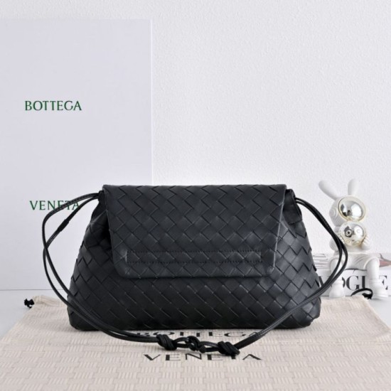 Super Clone Knockoff Bottega Veneta Giorno Intrecciato Shoulder Bag Black