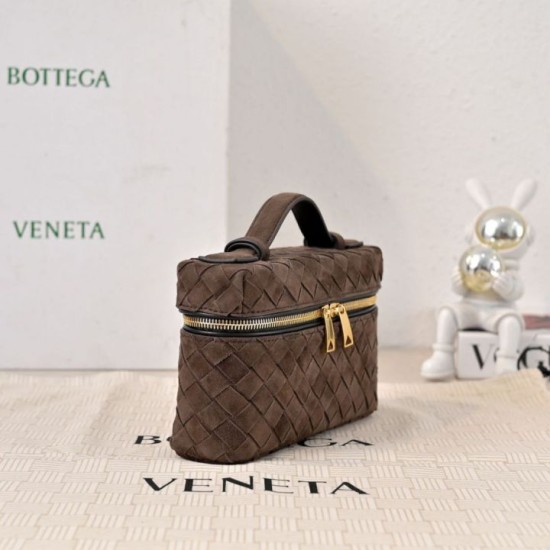 High Quality Replica Bottega Veneta Makeup Bag Coffee Suede Super Clone Knockoff Bottega Veneta Makeup Bag Coffee Suede