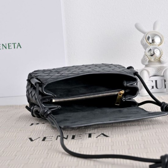 Super Clone Knockoff Bottega Veneta Notturno Intrecciato Shoulder Bag Black