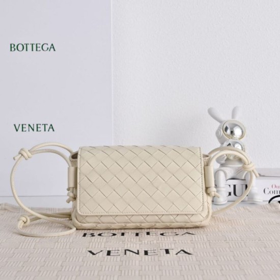 Super Clone Knockoff Bottega Veneta Notturno Intrecciato Shoulder Bag White