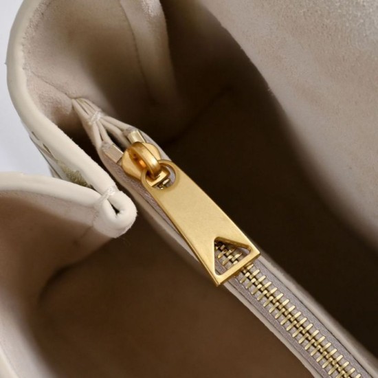 Super Clone Knockoff Bottega Veneta Notturno Intrecciato Shoulder Bag White