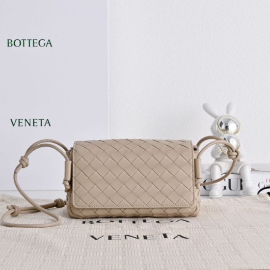 Super Clone Knockoff Bottega Veneta Notturno Intrecciato Shoulder Bag Beige