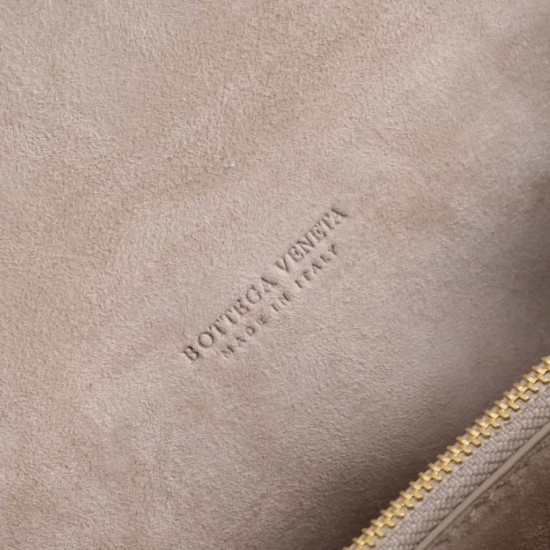 Super Clone Knockoff Bottega Veneta Notturno Intrecciato Shoulder Bag Beige
