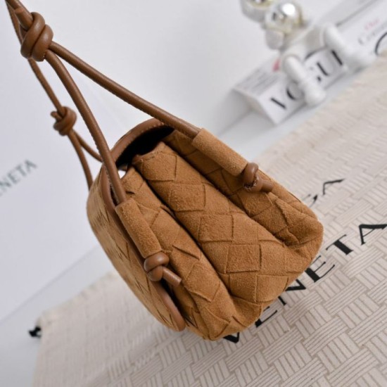 Super Clone Knockoff Bottega Veneta Notturno Intrecciato Shoulder Bag Brown Suede