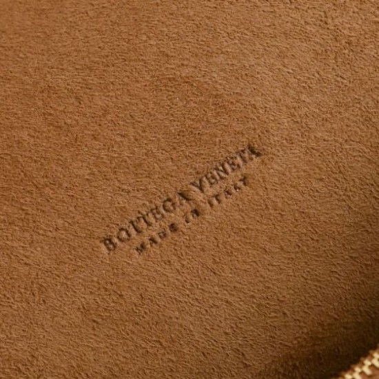 Super Clone Knockoff Bottega Veneta Notturno Intrecciato Shoulder Bag Brown Suede