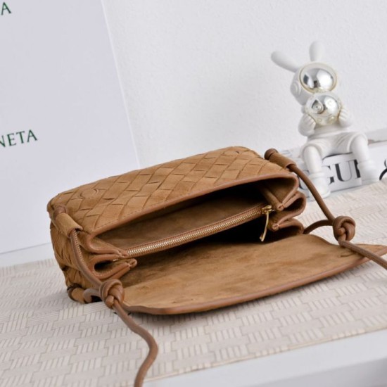 Super Clone Knockoff Bottega Veneta Notturno Intrecciato Shoulder Bag Brown Suede