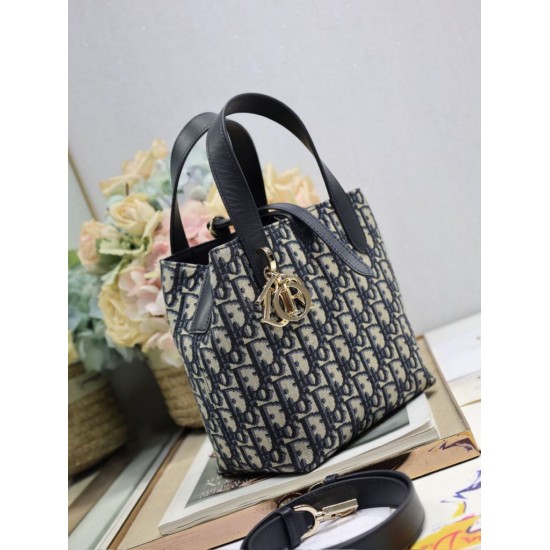 High Quality Replica Dior Toujours Small Denim Jacquard Oblique Bag Blue Super Clone Knockoff Dior Toujours Small Denim Jacquard Oblique Bag Blue