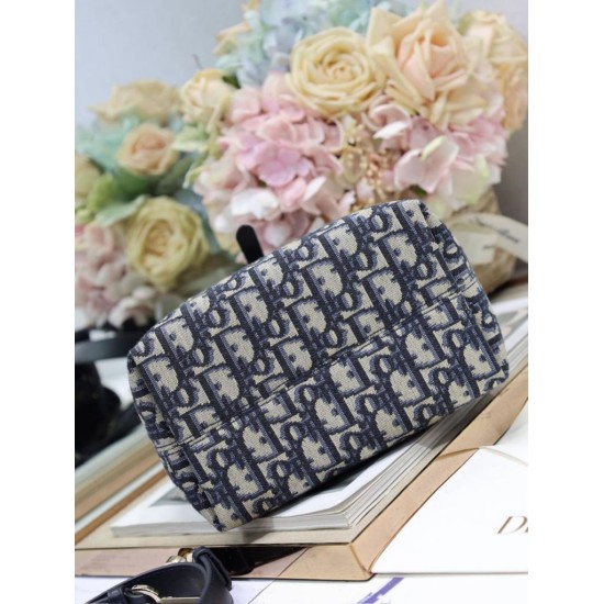 High Quality Replica Dior Toujours Small Denim Jacquard Oblique Bag Blue Super Clone Knockoff Dior Toujours Small Denim Jacquard Oblique Bag Blue