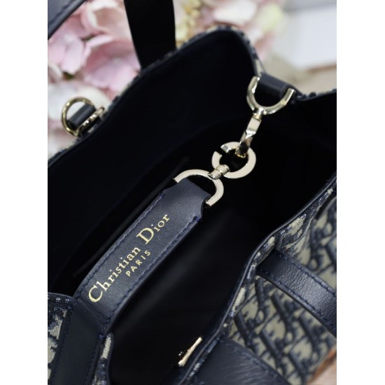 High Quality Replica Dior Toujours Small Denim Jacquard Oblique Bag Blue Super Clone Knockoff Dior Toujours Small Denim Jacquard Oblique Bag Blue