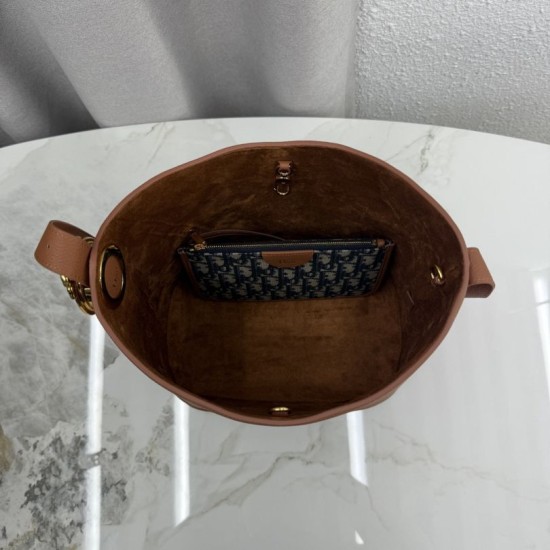 Mirror Quality Replica Dior Médaillon Medium Bucket Bag M1532 Brown Knockoff