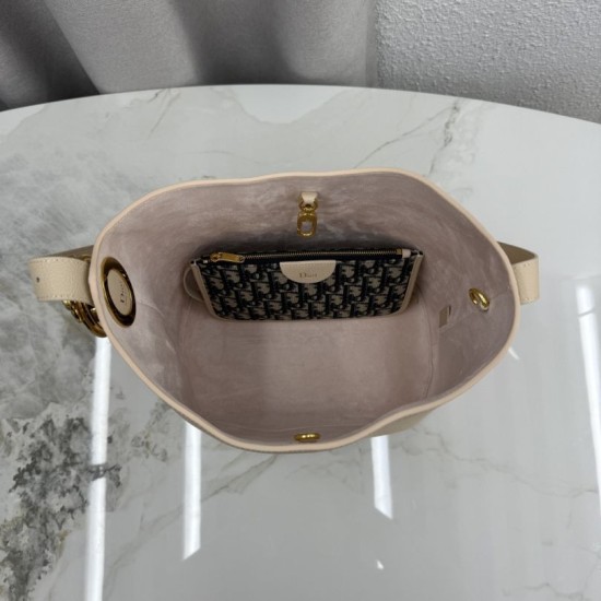 Premium Replica Dior Médaillon Medium Bucket Bag M1532 Beige Fake Mirror Quality Replica Dior Médaillon Medium Bucket Bag M1532 Beige Knockoff