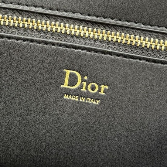Mirror Quality Replica Dior Médaillon Crossbody Bag M3920 Black Knockoff
