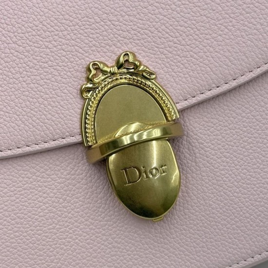 Mirror Quality Replica Dior Médaillon Crossbody Bag 23cm M3920 Pink Knockoff