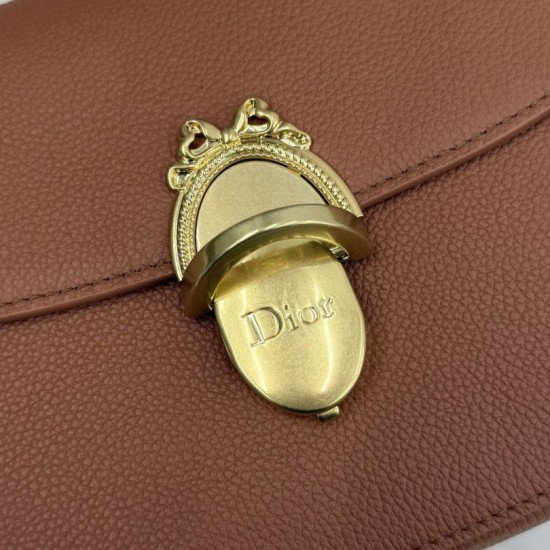 Mirror Quality Replica Dior Médaillon Crossbody Bag 23cm M3920 Brown Knockoff