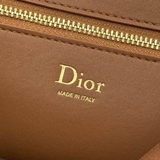 Mirror Quality Replica Dior Médaillon Crossbody Bag 23cm M3920 Brown Knockoff