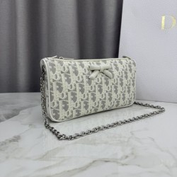 Mirror Quality Replica Dior Oblique Bow Chain clutch S2504 beige/gray Knockoff