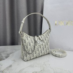 Mirror Quality Replica Dior 30 Montaigne Miss Caro Oblique shoulder bag beige/gray Knockoff