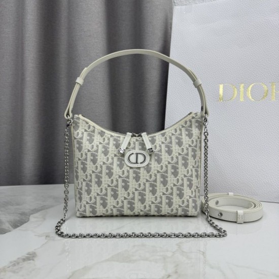 Mirror Quality Replica Dior 30 Montaigne Miss Caro Oblique shoulder bag beige/gray Knockoff