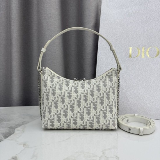 Mirror Quality Replica Dior 30 Montaigne Miss Caro Oblique shoulder bag beige/gray Knockoff