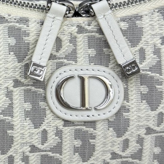 Mirror Quality Replica Dior 30 Montaigne Miss Caro Oblique shoulder bag beige/gray Knockoff