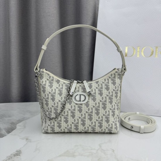 Mirror Quality Replica Dior 30 Montaigne Miss Caro Oblique shoulder bag beige/gray Knockoff