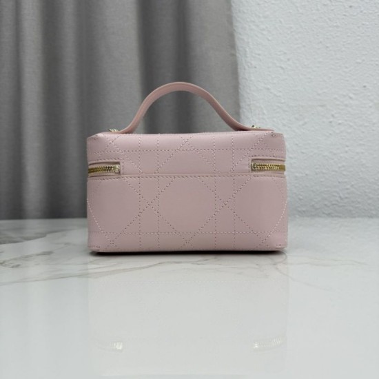 Mirror Quality Replica Dior Trianon Soft Vanity Mini Chain handbag S4613 pink Knockoff