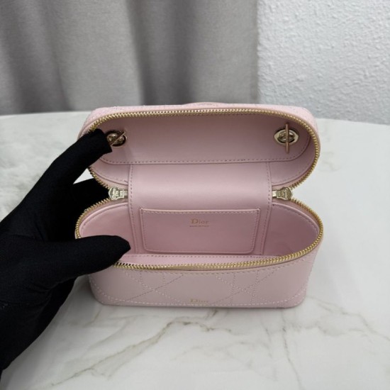 Mirror Quality Replica Dior Trianon Soft Vanity Mini Chain handbag S4613 pink Knockoff
