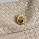 Mirror Quality Replica Shoulder bag Bottega Veneta Madison Intrecciato Ecru-Muse Knockoff