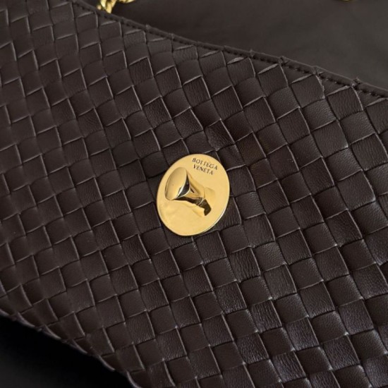 Mirror Quality Replica Bottega Veneta Madison Intrecciato Shoulder Bag in Burgundy Knockoff
