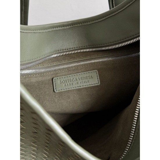 Mirror Quality Replica Bottega Veneta Veneto Men's Hobo Bag Knockoff