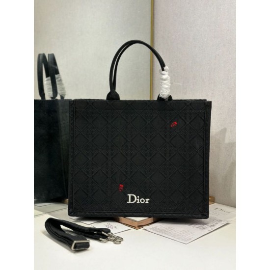 Mirror Quality Replica Dior Medium Book Tote Bag with Bee Strap in Black Knockoff