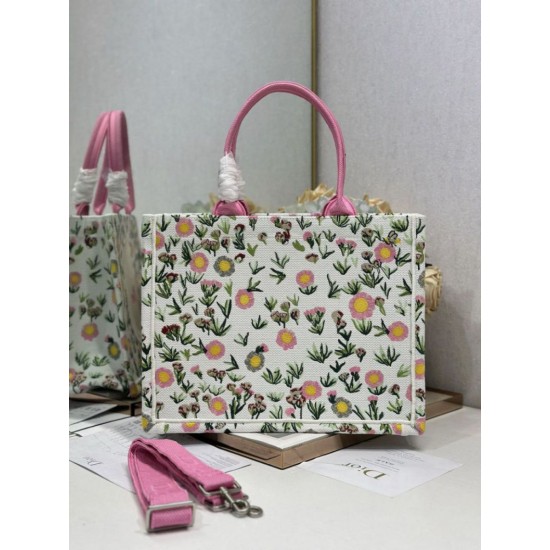 Premium Replica Dior Multicolored Book Tote Bag with Daisy Garden Embroidery and Pink Handle Fake Mirror Quality Replica Dior Multicolored Book Tote Bag with Daisy Garden Embroidery and Pink Handle Knockoff