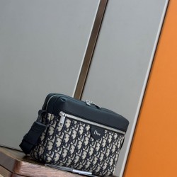 Mirror Quality Replica Dior Rider Shoulder Bag with Oblique Zip Blue Knockoff