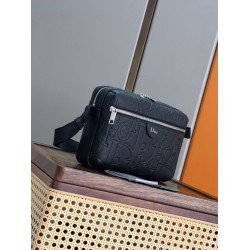 Mirror Quality Replica Dior Rider Shoulder Bag with Zip Black Knockoff