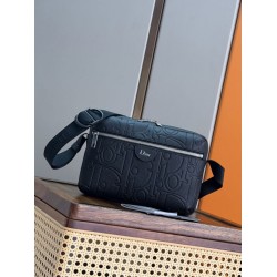 Mirror Quality Replica Dior Rider Shoulder Bag with Zip Black Knockoff
