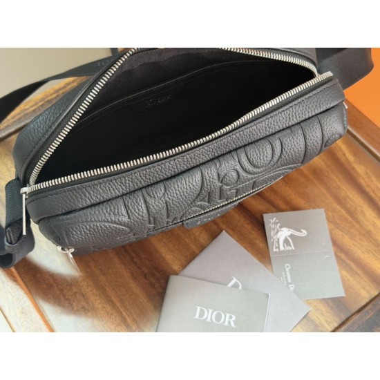 Mirror Quality Replica Dior Rider Shoulder Bag with Zip Black Knockoff