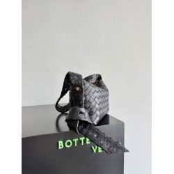 1:1 Replica Bottega Veneta Easy Hobo Shoulder Bag Black