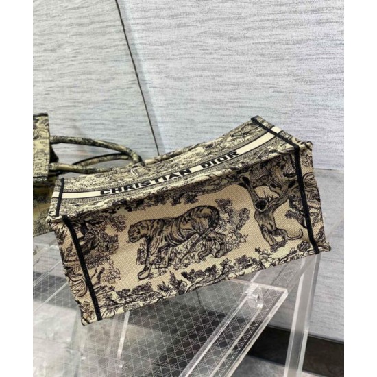 Replica Christian Dior Medium Dior Book Tote Cream