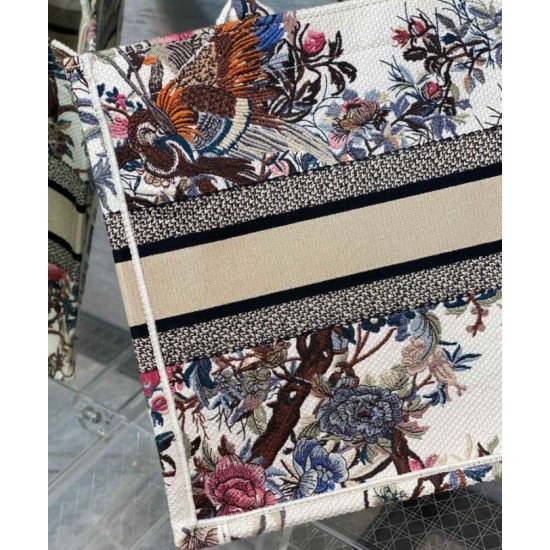 Replica Christian Dior Medium Dior Book Tote Cream
