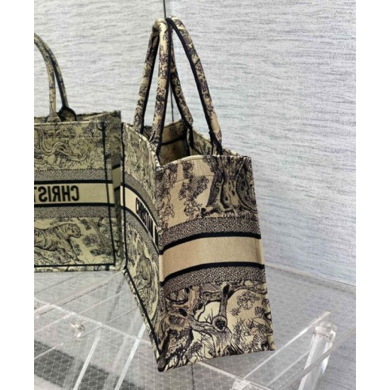 Replica Christian Dior Medium Dior Book Tote Cream