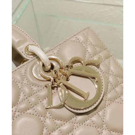 Replica Christian Dior Lady D-Joy Bag Apricot Replica Christian Dior Lady D-Joy Bag Apricot