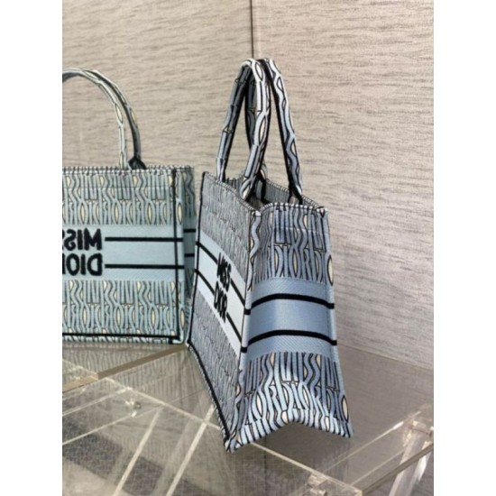 Replica Dior Medium Book Tote Bag Blue Miss Dior Allover Embroidery Replica Dior Medium Book Tote Bag Blue Miss Dior Allover Embroidery