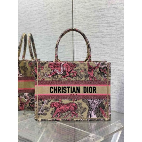 Fake Dior Medium Dioriviera Book Tote Raffia with Pink Toile de Jouy Sauvage Embroidery Replica