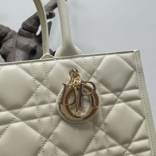 Replica Dior Medium Book Tote Bag with Strap White Macrocannage Calfskin