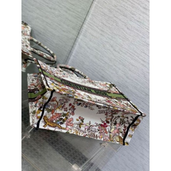 Fake Dior Large Book Tote Bag Dior 4 Saisons Automne Soleil Embroidery Replica