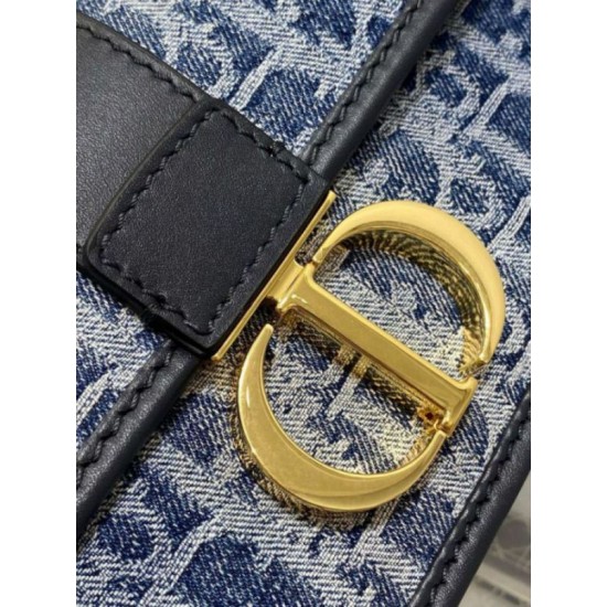 Replica Dior 30 Montaigne East-West Bag with Chain Blue Denim Oblique Jacquard