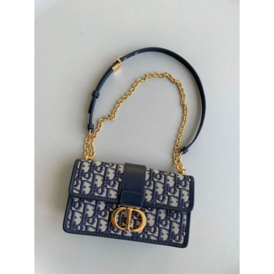 Replica Dior 30 Montaigne East-West Bag with Chain Blue Oblique Jacquard